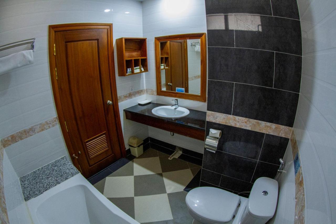 Kampong Thom Palace Hotel Εξωτερικό φωτογραφία