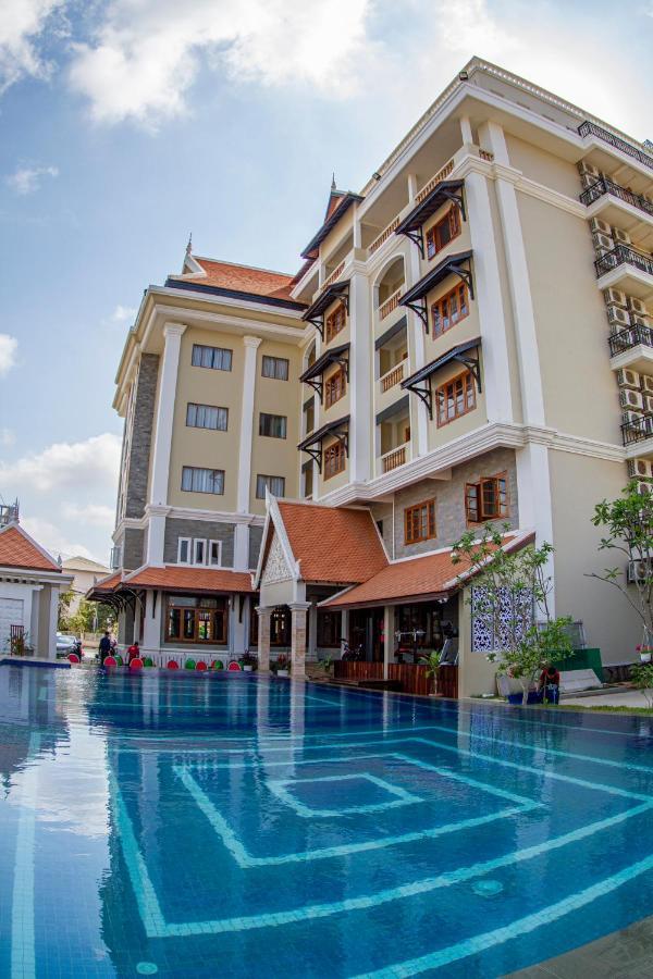Kampong Thom Palace Hotel Εξωτερικό φωτογραφία