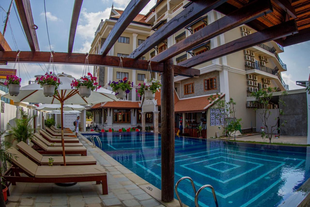 Kampong Thom Palace Hotel Εξωτερικό φωτογραφία