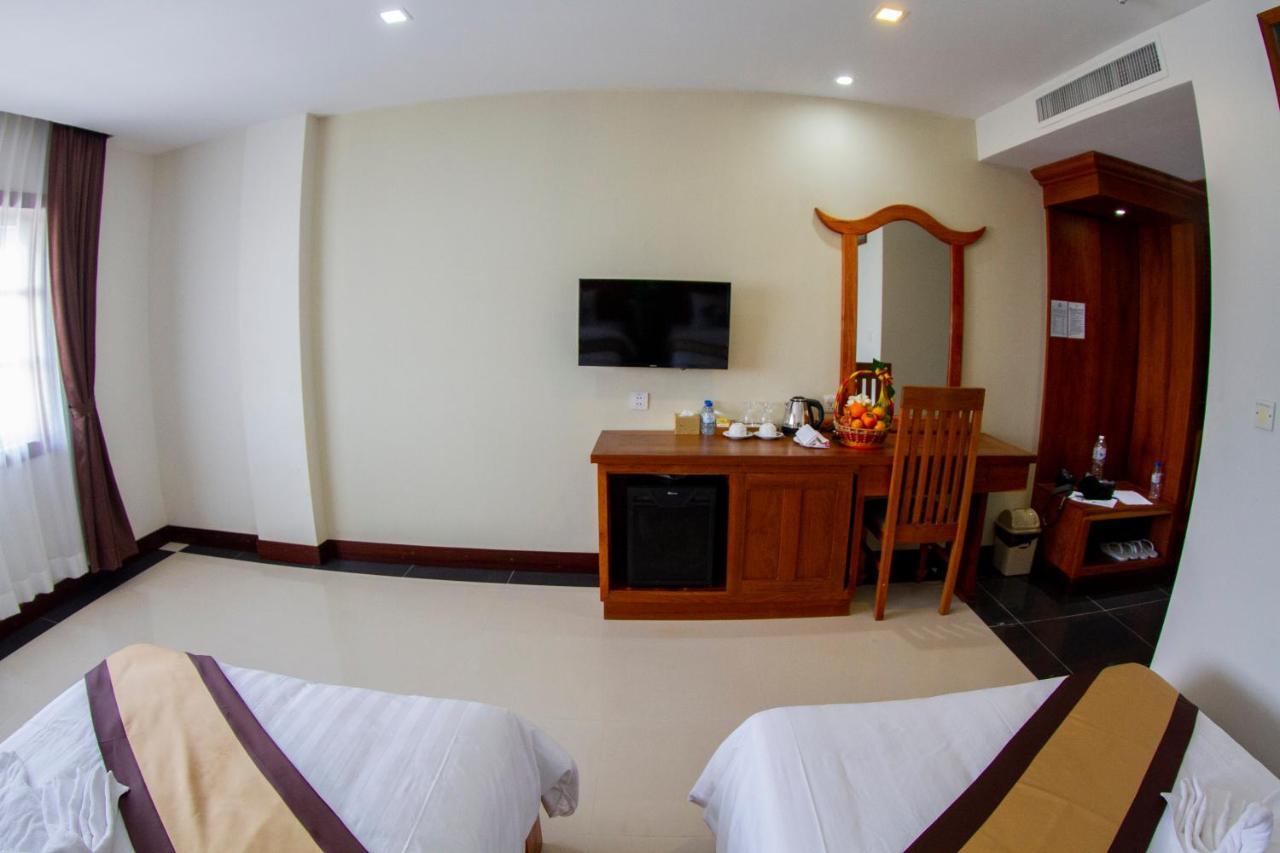 Kampong Thom Palace Hotel Εξωτερικό φωτογραφία