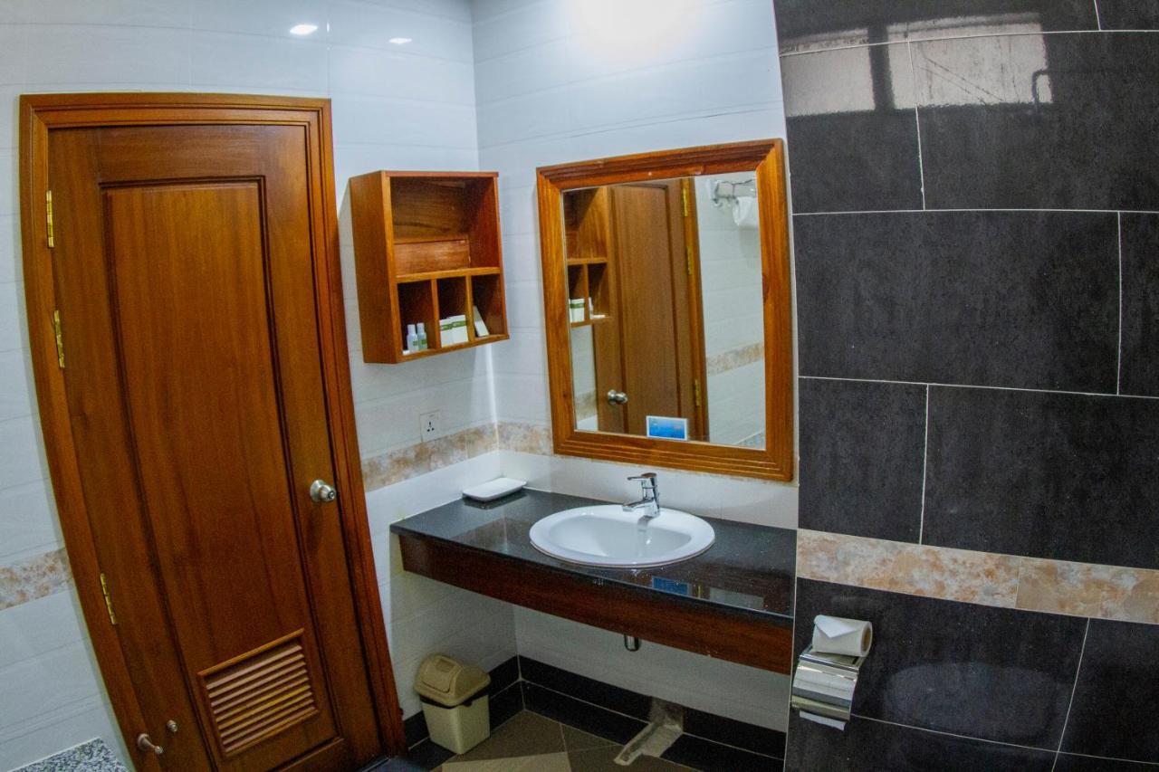 Kampong Thom Palace Hotel Εξωτερικό φωτογραφία