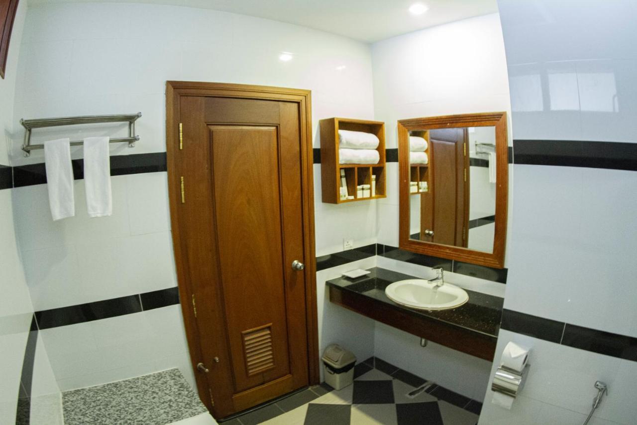 Kampong Thom Palace Hotel Εξωτερικό φωτογραφία