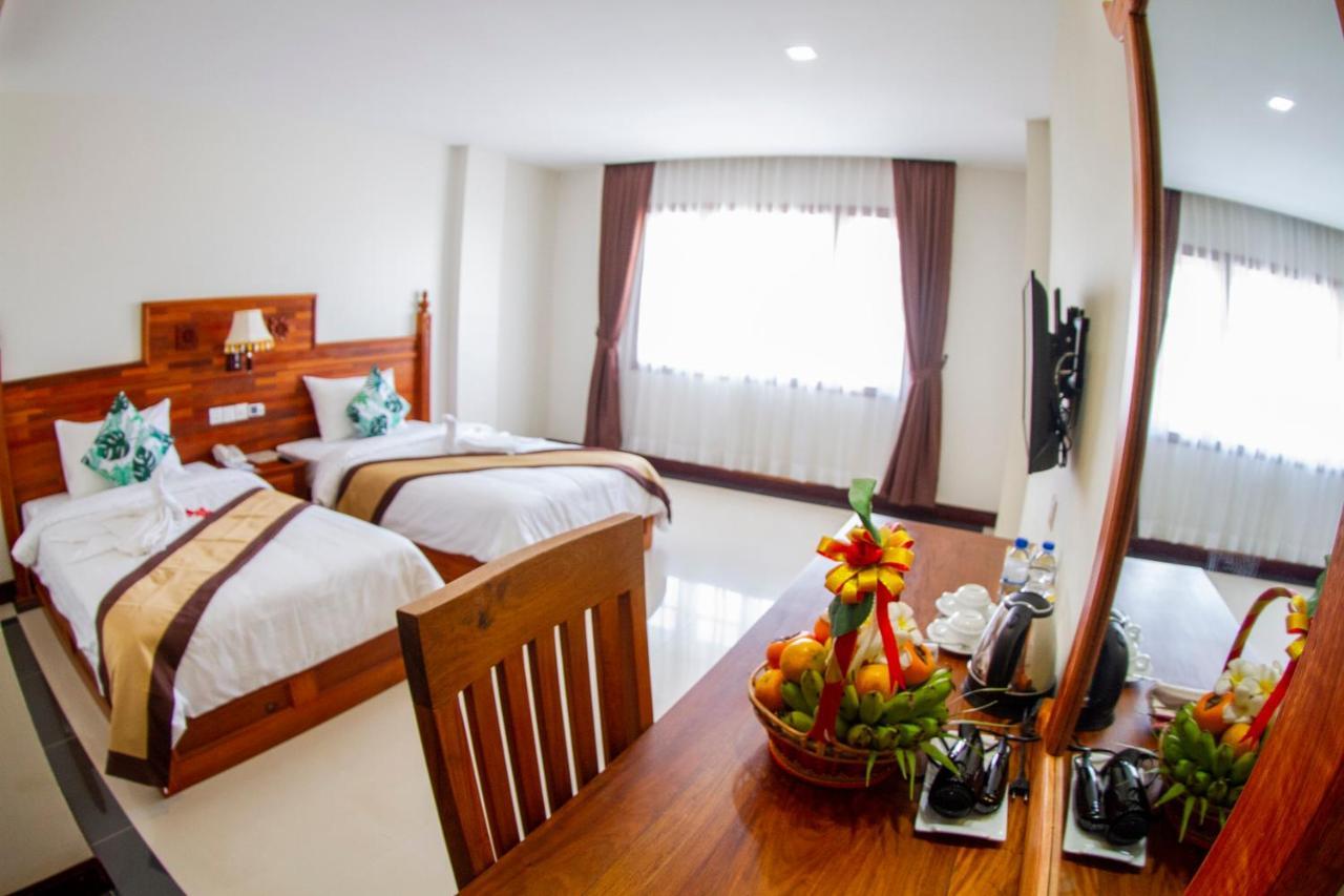Kampong Thom Palace Hotel Εξωτερικό φωτογραφία