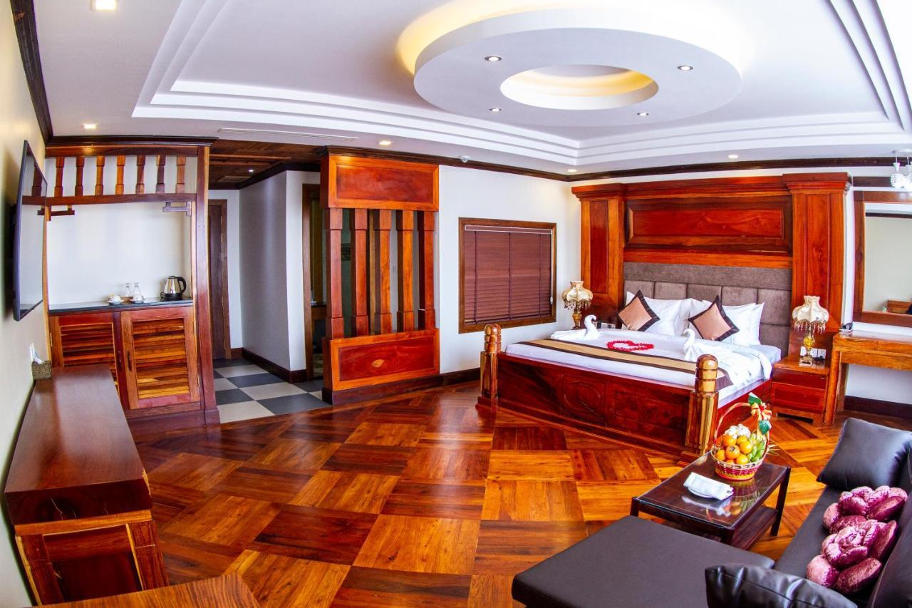 Kampong Thom Palace Hotel Εξωτερικό φωτογραφία