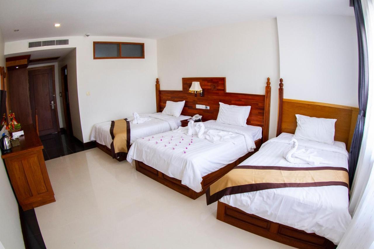 Kampong Thom Palace Hotel Εξωτερικό φωτογραφία