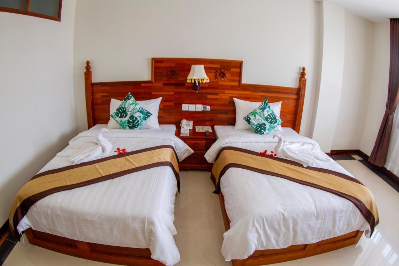 Kampong Thom Palace Hotel Εξωτερικό φωτογραφία